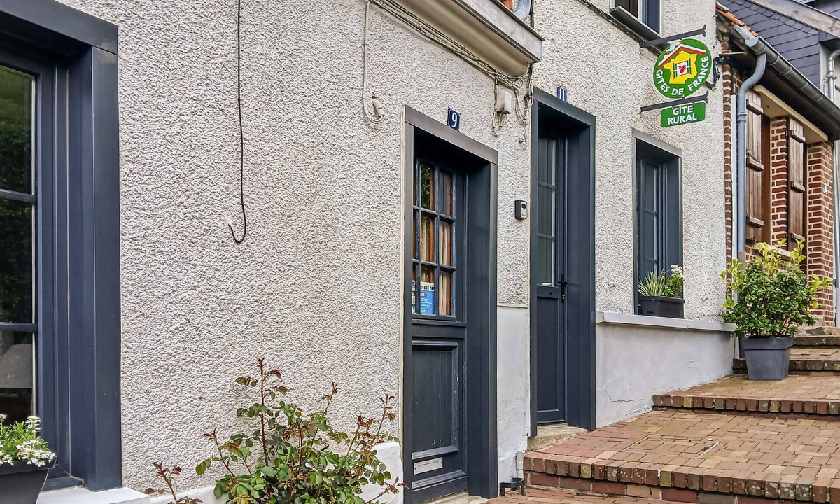 Auxi-le-Chateau House | Gorgeous home in Auxi le Château
