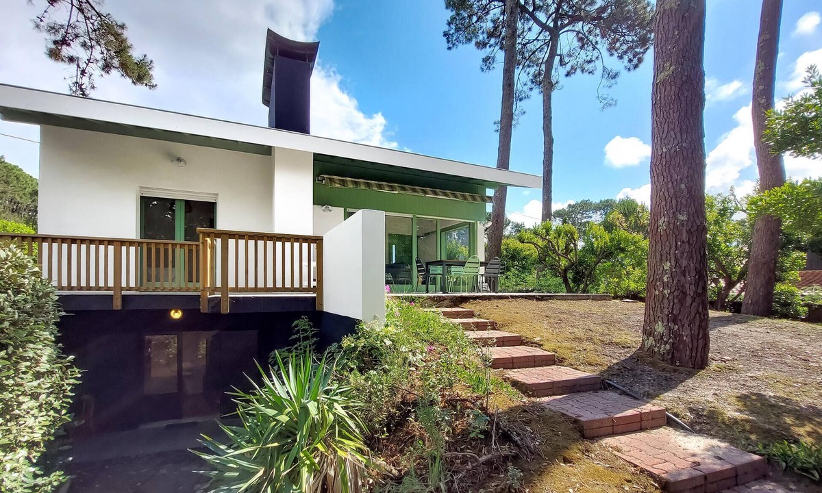 Piraillan House | Gorgeous home in Lege-Cap-Ferret with WiFi
