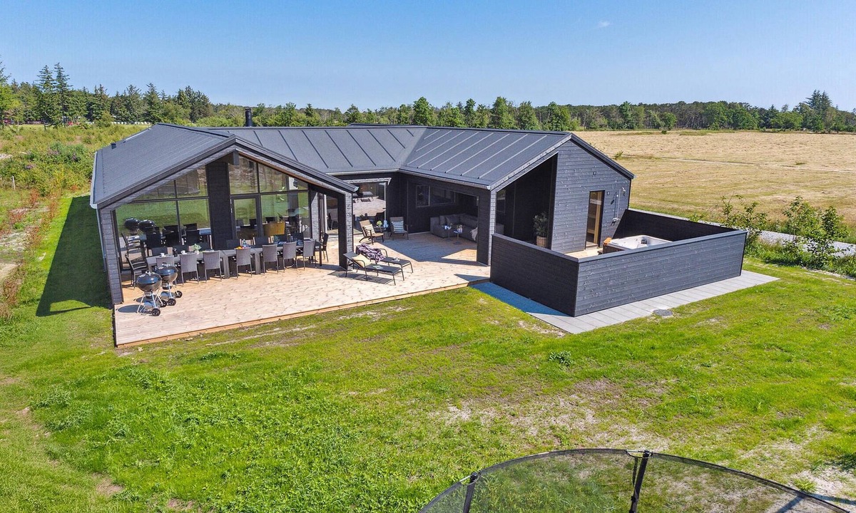 Aalbaek House | Gorgeous home in ålbæk with sauna