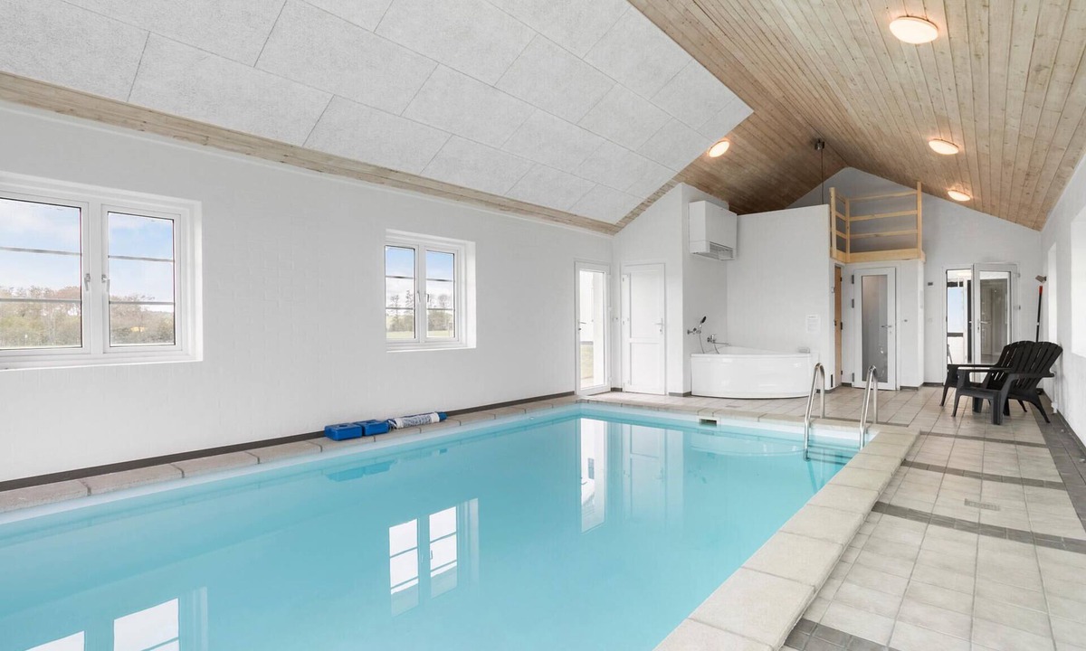 Boderne House | Gorgeous home in Aakirkeby with sauna