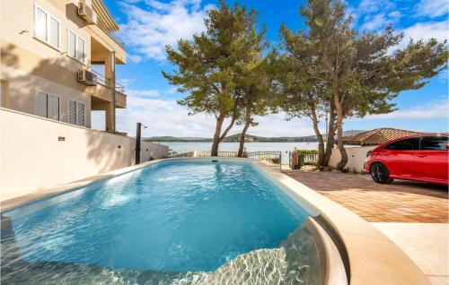 Betina House | Gorgeous Home In Betina With Kitchen