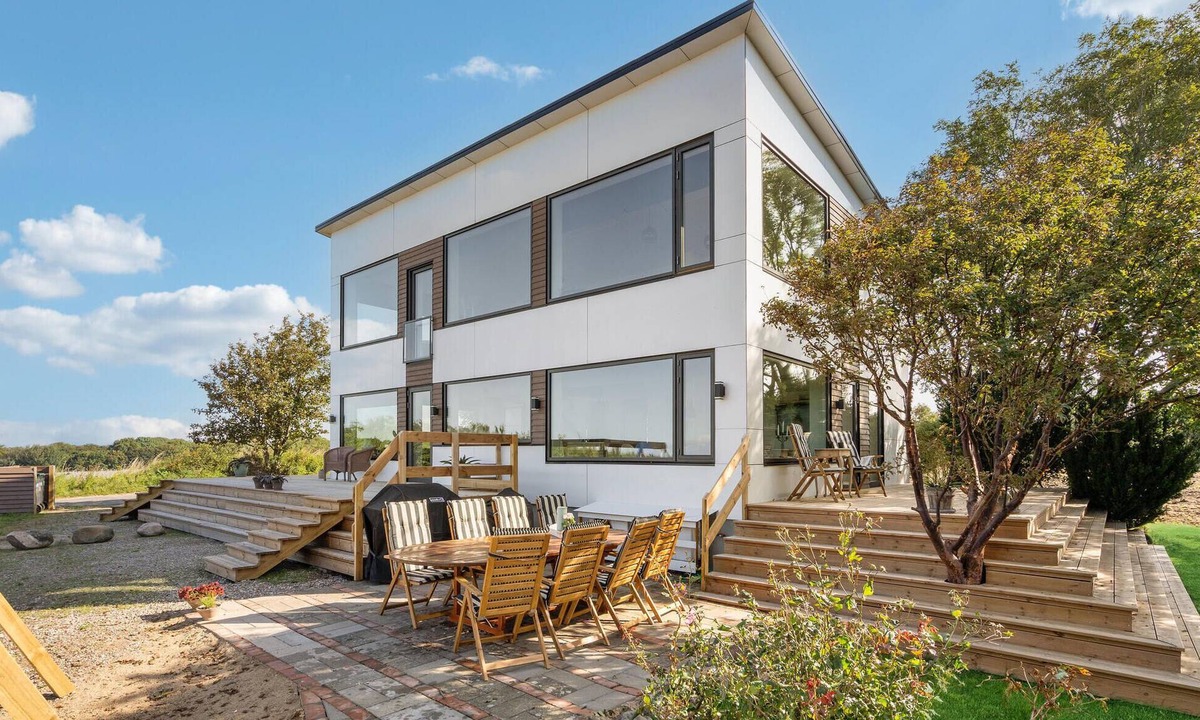 Helnæs By House | Gorgeous home in Ebberup with WiFi