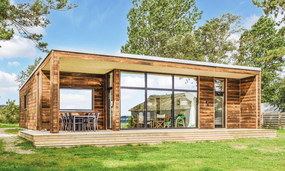 Femmøller House | Gorgeous home in Ebeltoft with kitchen