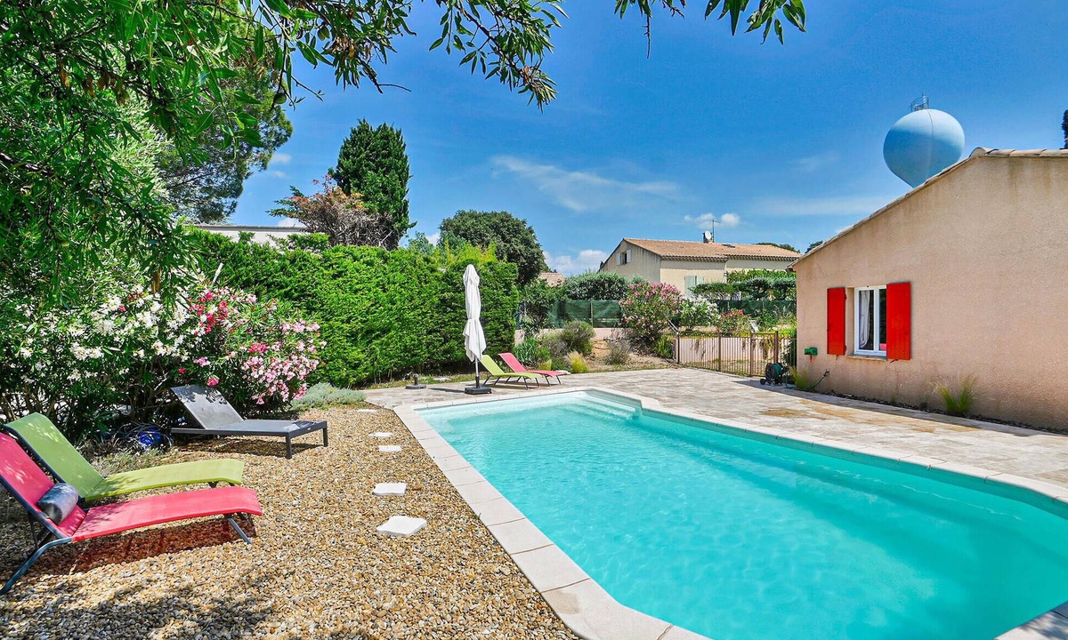 Eyragues House | Gorgeous home in Eyragues