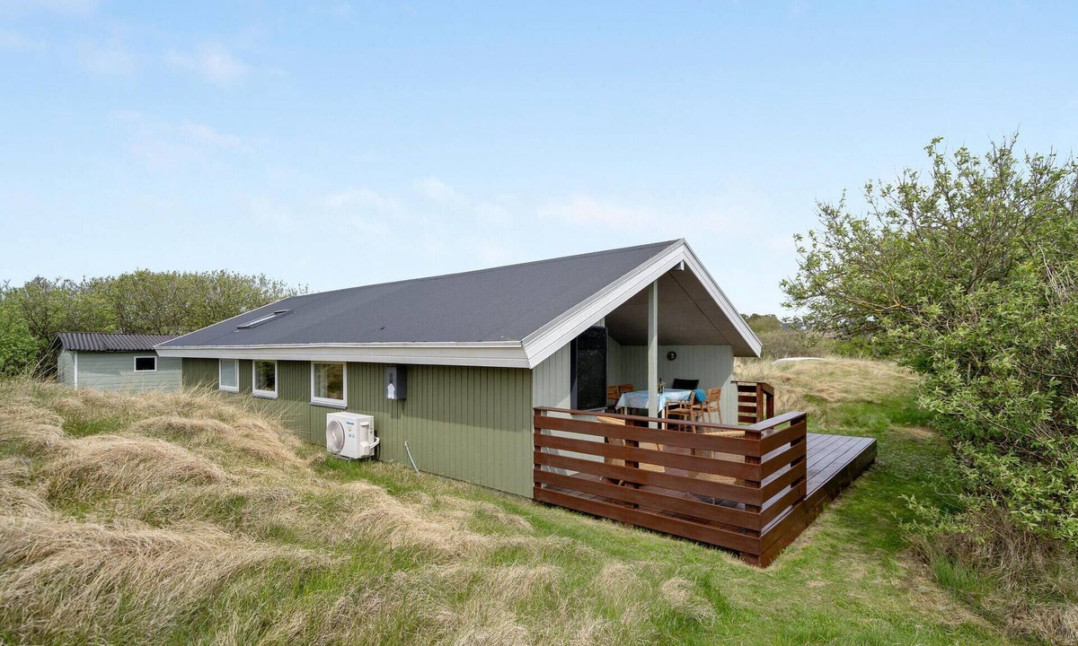 Rindby Strand House | Gorgeous home in Fanø with WiFi