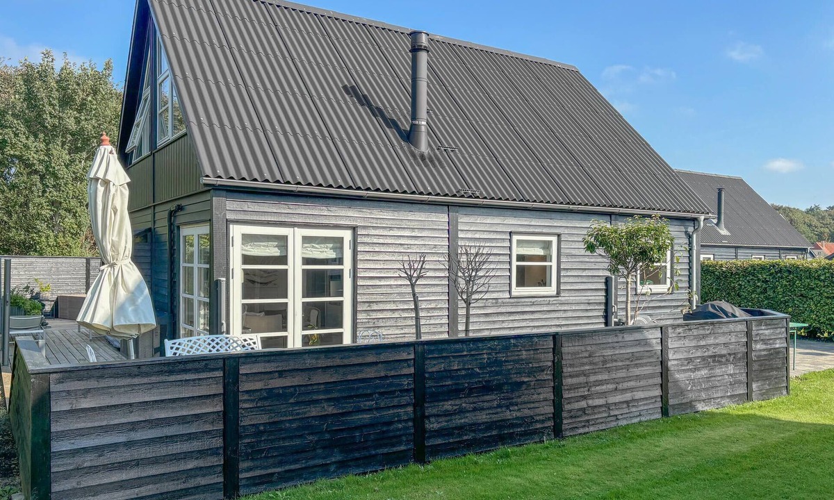 Gatten House | Gorgeous home in Farsø with WiFi