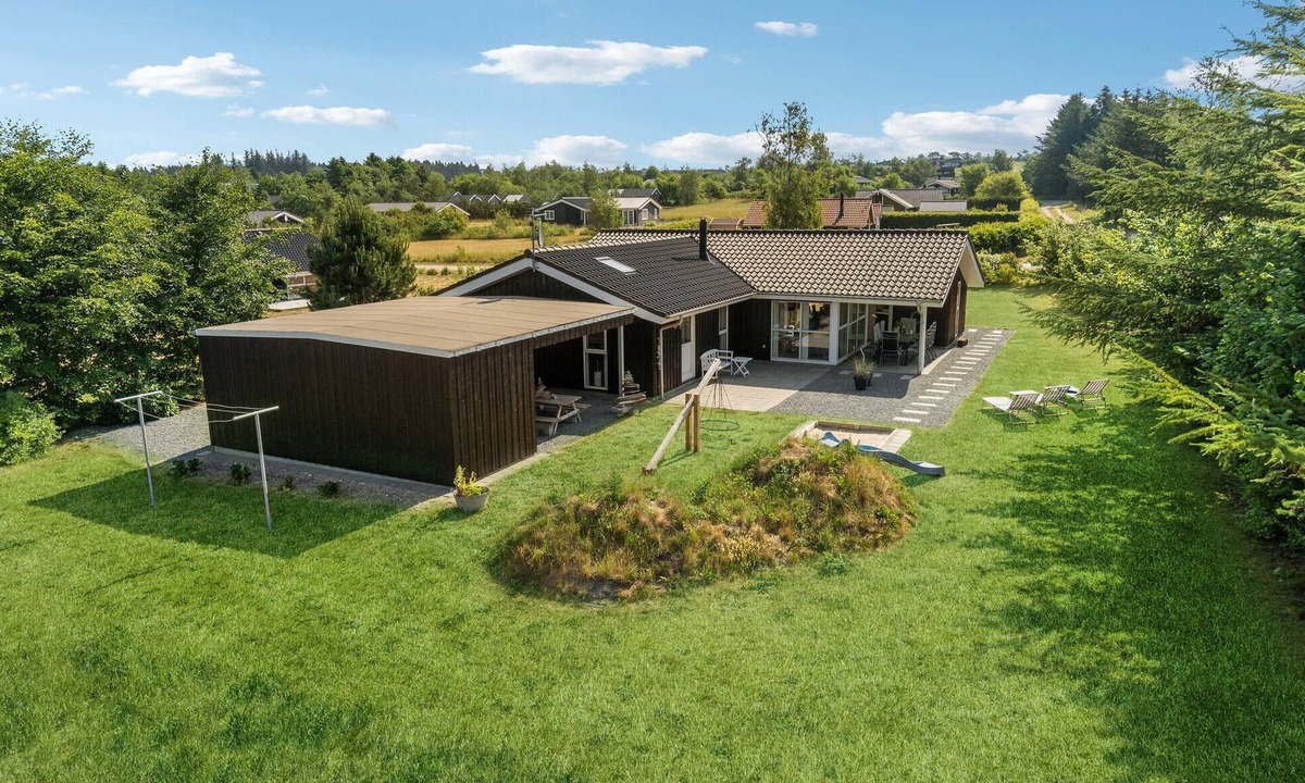 Fjerritslev House | Gorgeous home in Fjerritslev with sauna