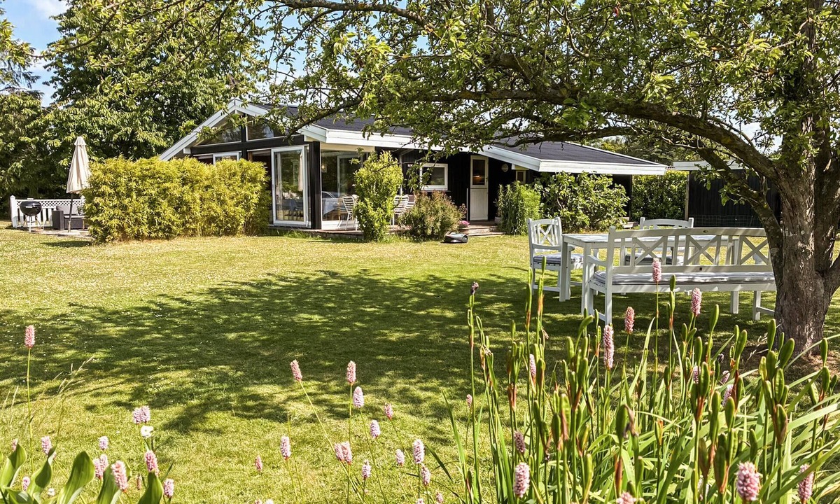 Udsholt House | Gorgeous home in Gilleleje with WiFi