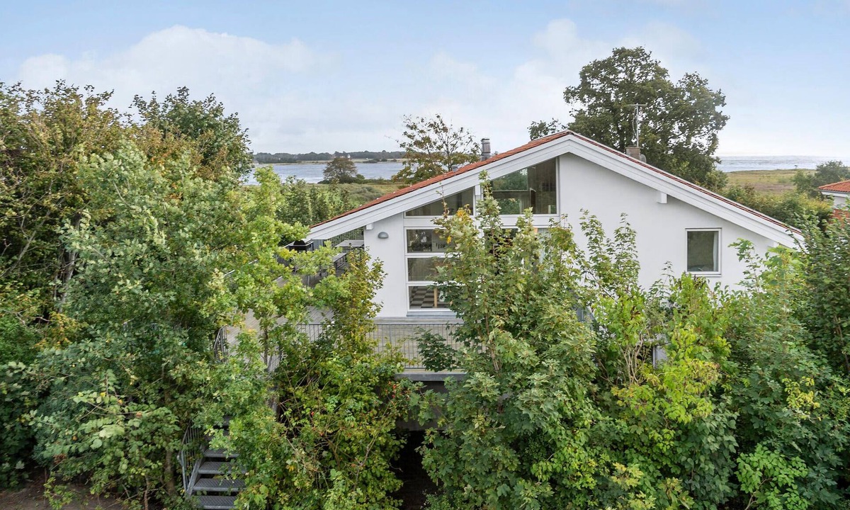 Aarosund House | Gorgeous home in Haderslev with sauna