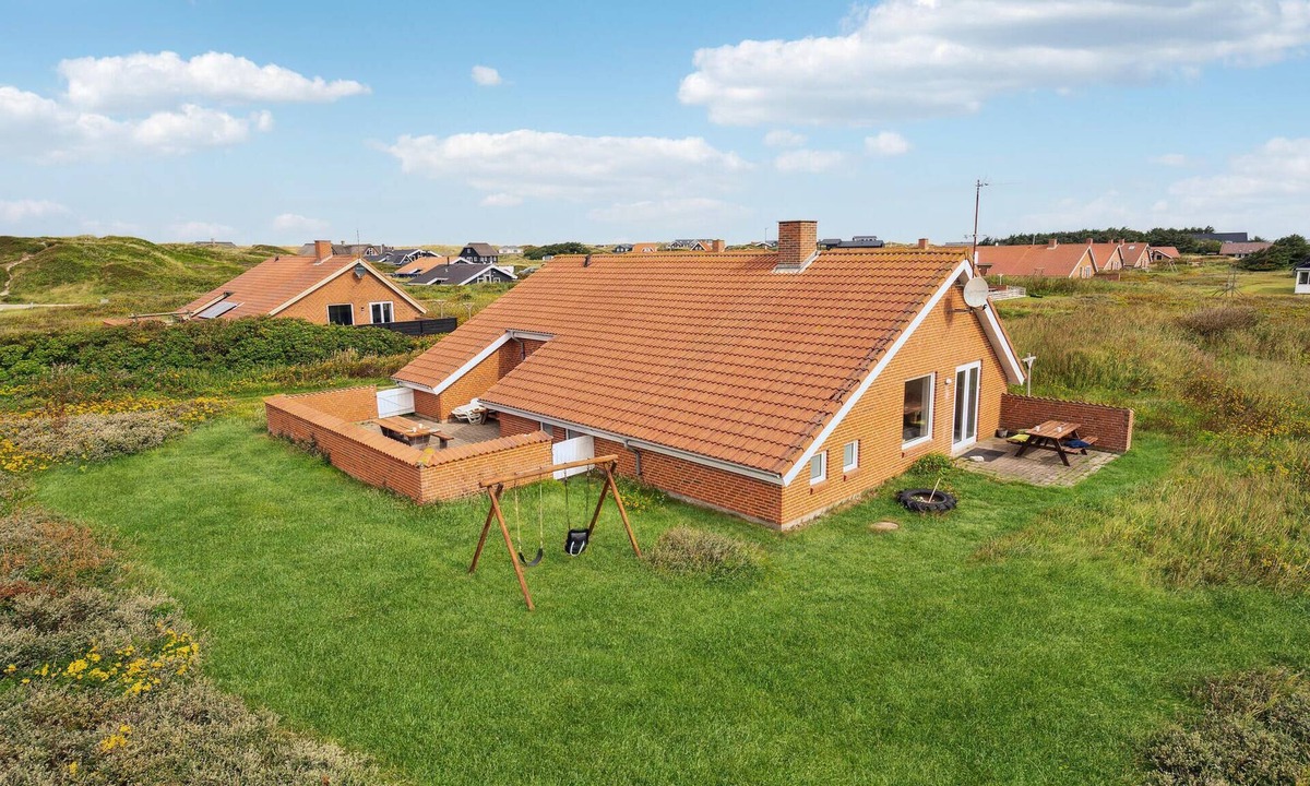 Harboore House | Gorgeous home in Harboøre with sauna