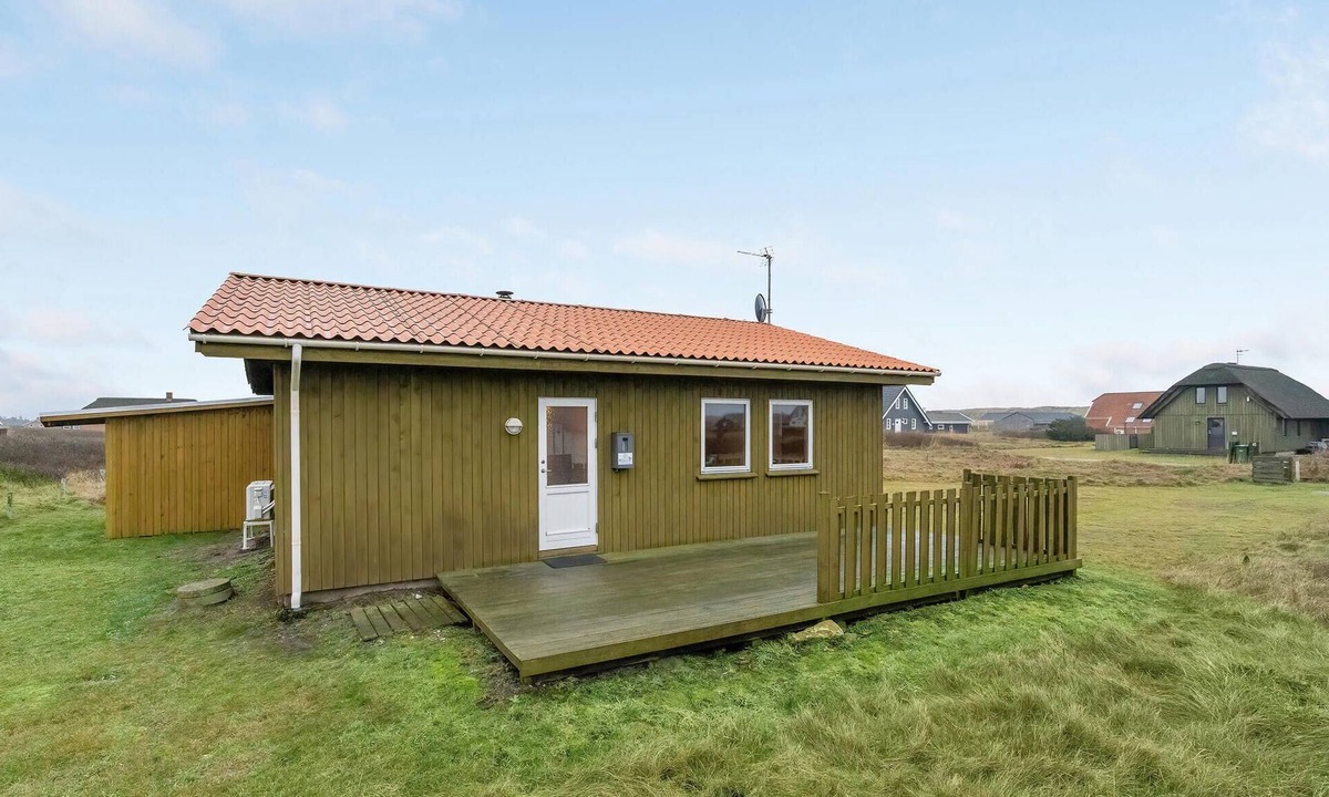 Vrist Strand House | Gorgeous home in Harboøre with WiFi