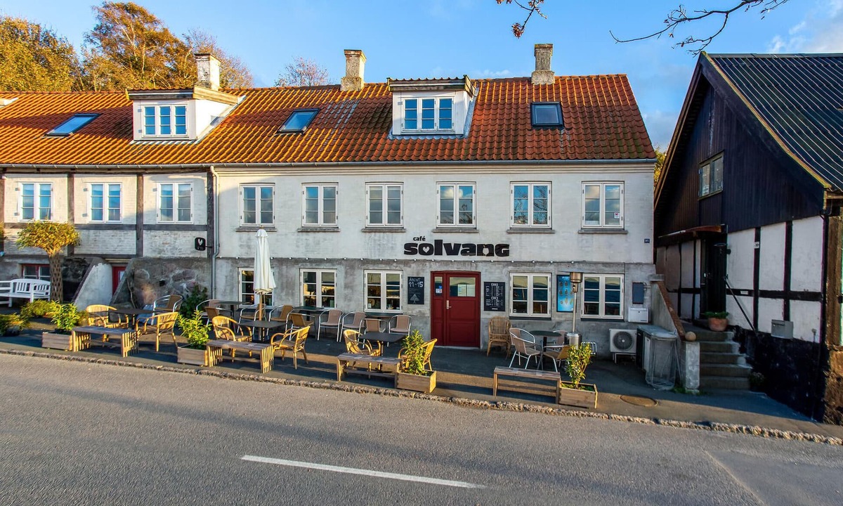 Vang House | Gorgeous home in Hasle with kitchen