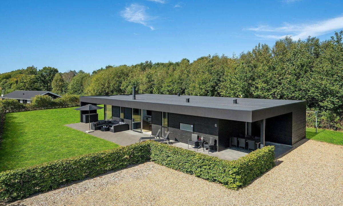 Falen House | Gorgeous home in Hemmet with sauna