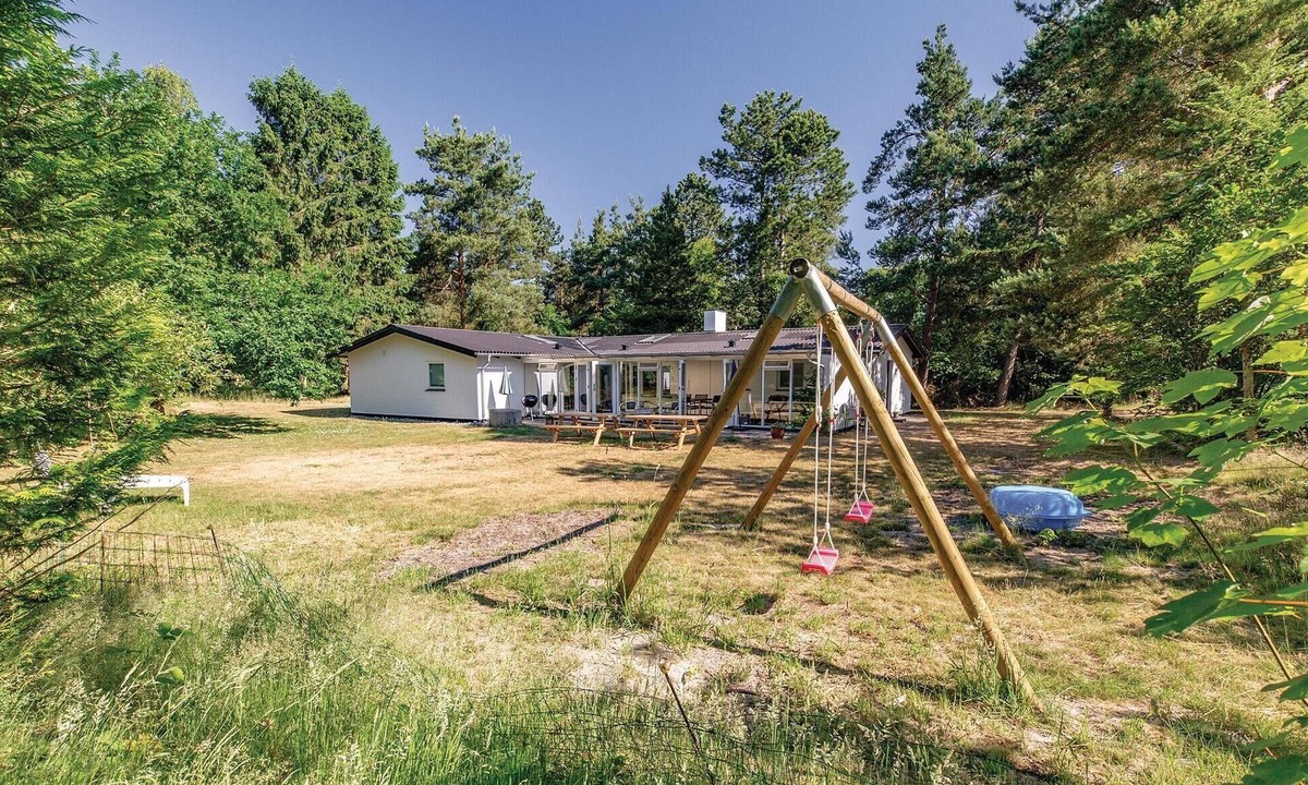 Hoensinge House | Gorgeous home in Højby with WiFi