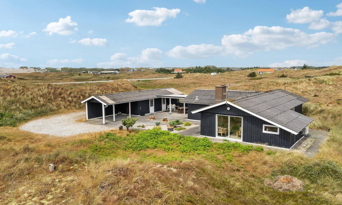 Haurvig House | Gorgeous home in Hvide Sande with sauna