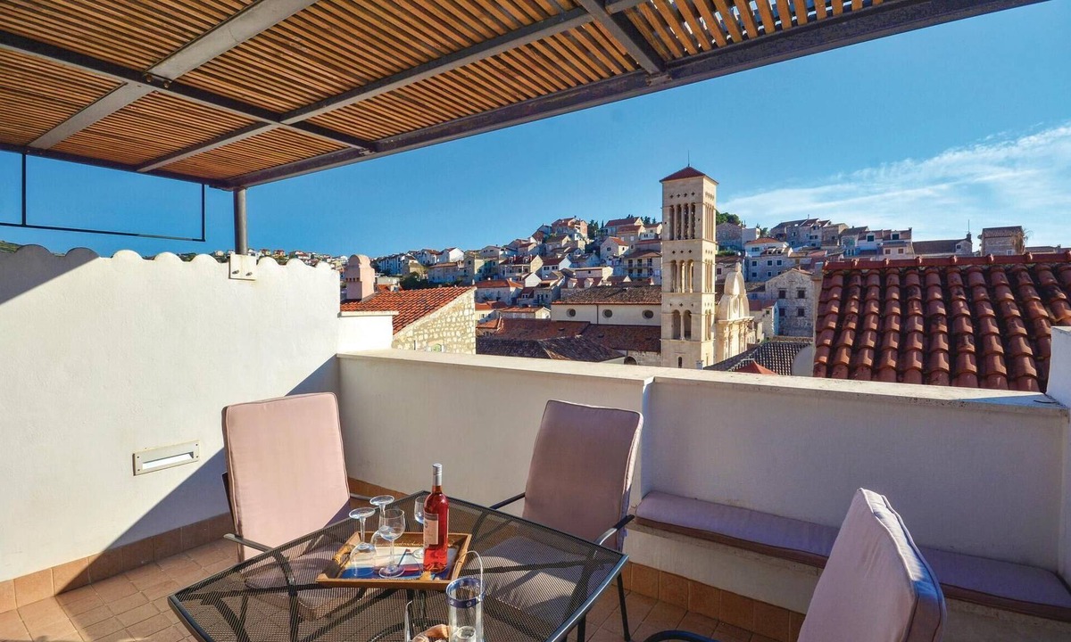 Hvar Old Town House | Gorgeous home in Hvar with ethernet internet