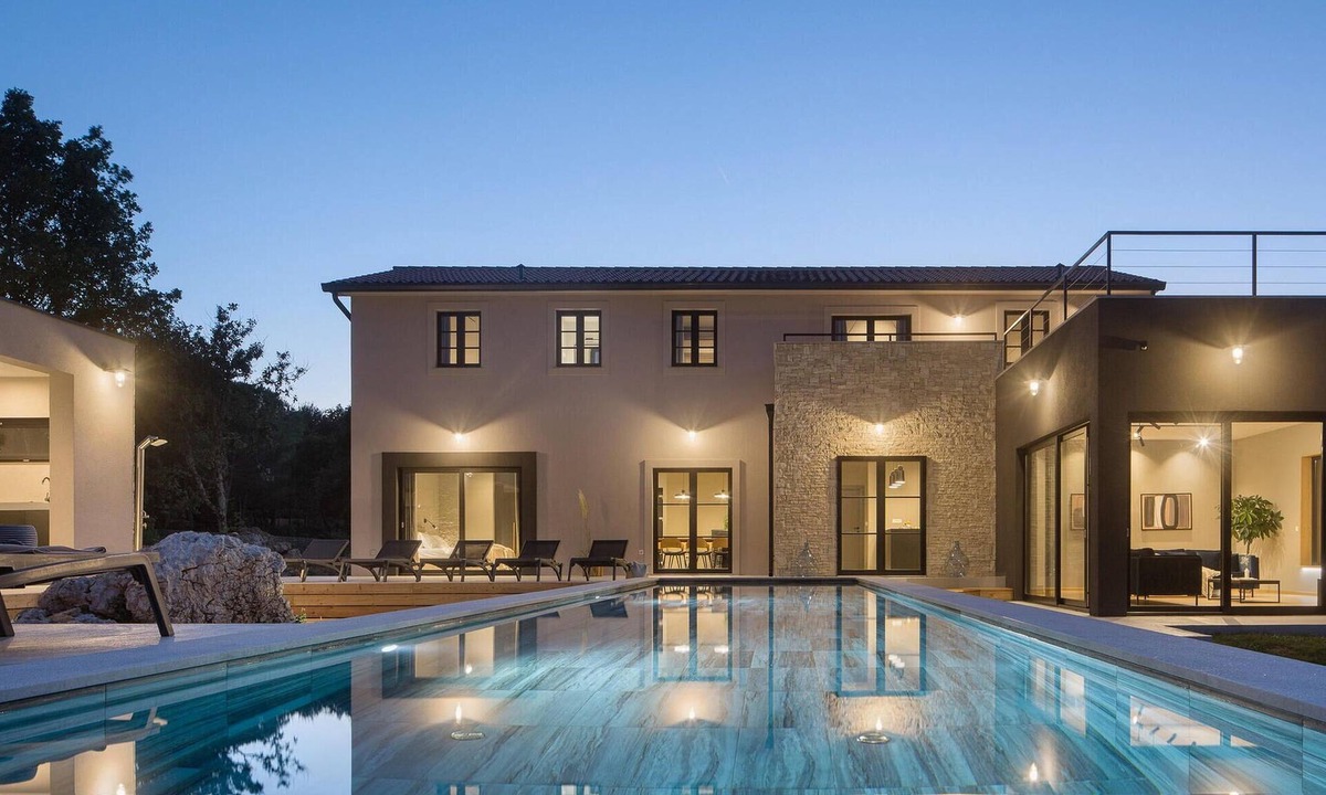 Boljevici House | Gorgeous home in Krsan