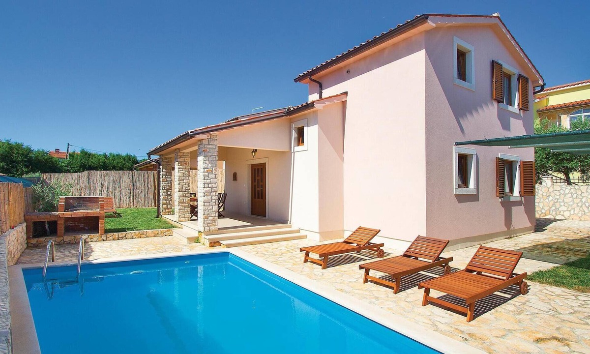 Liznjan House | Gorgeous home in Liznjan