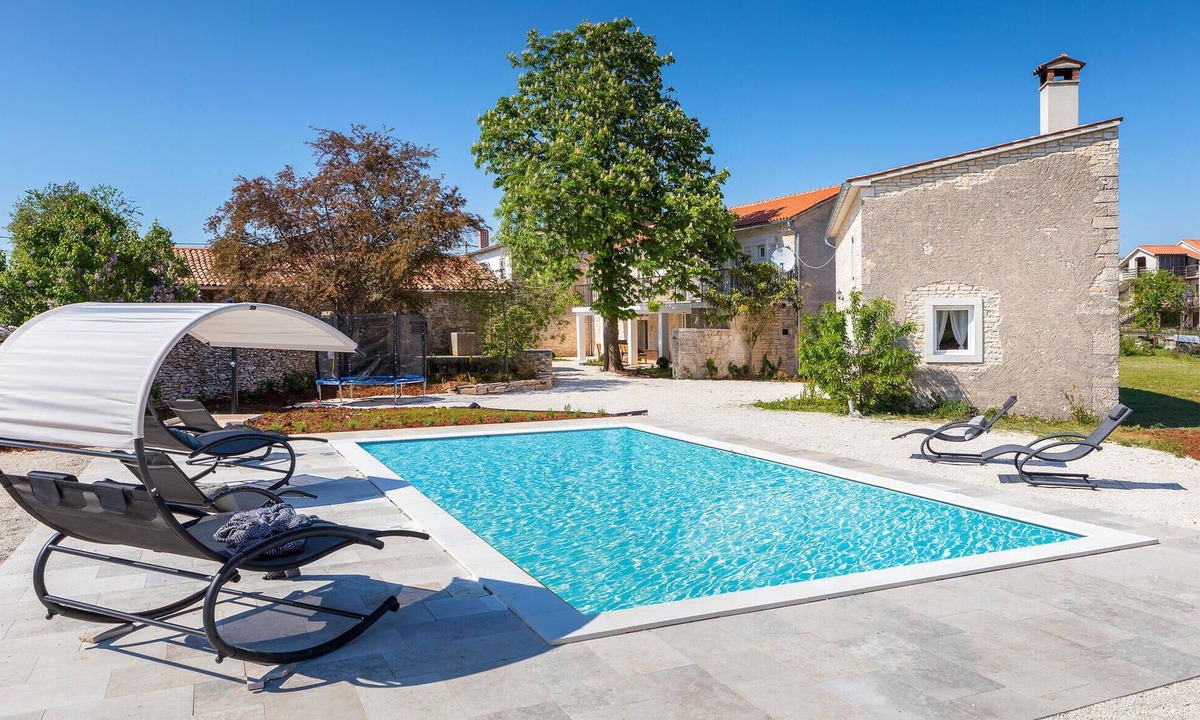 Modrusani House | Gorgeous home in Modrusani