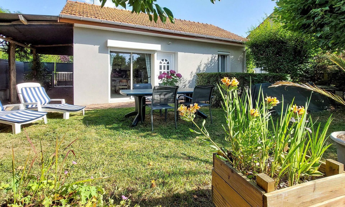 Molinet House | Gorgeous home in Molinet with WiFi