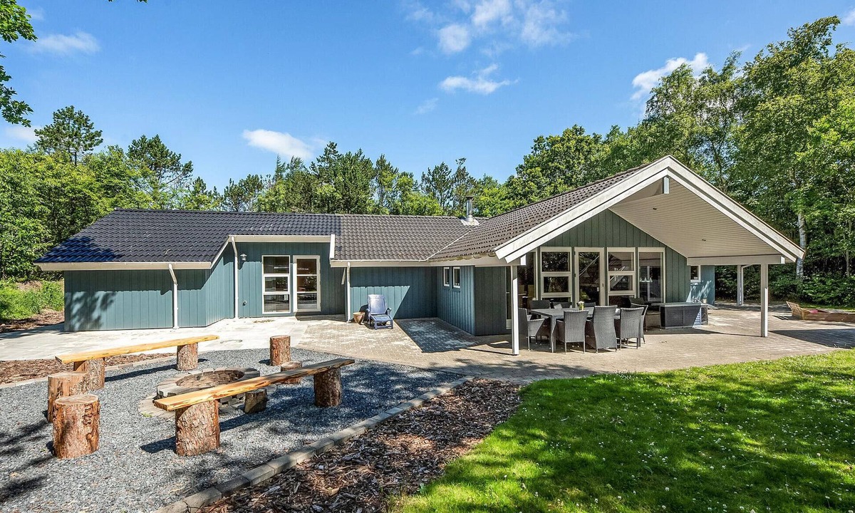 Jegum House | Gorgeous home in Oksbøl with sauna