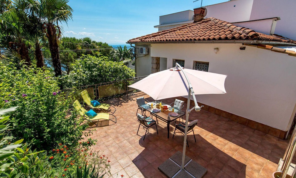 Opatija House | Gorgeous home in Opatija with WiFi