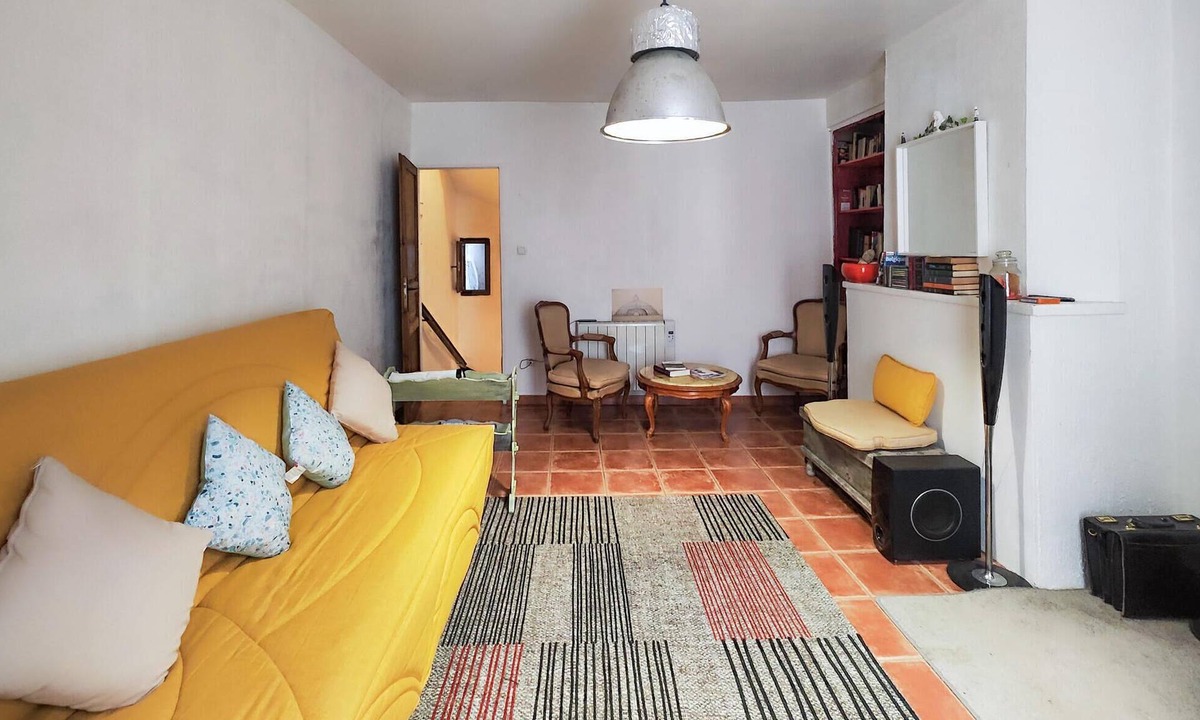 Pezenas House | Gorgeous home in Pézenas with WiFi