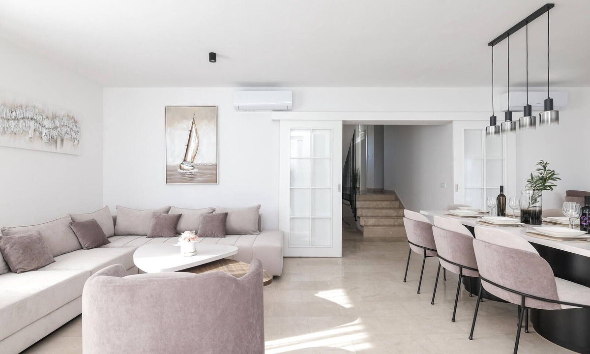 Policnik House | Gorgeous home in Policnik