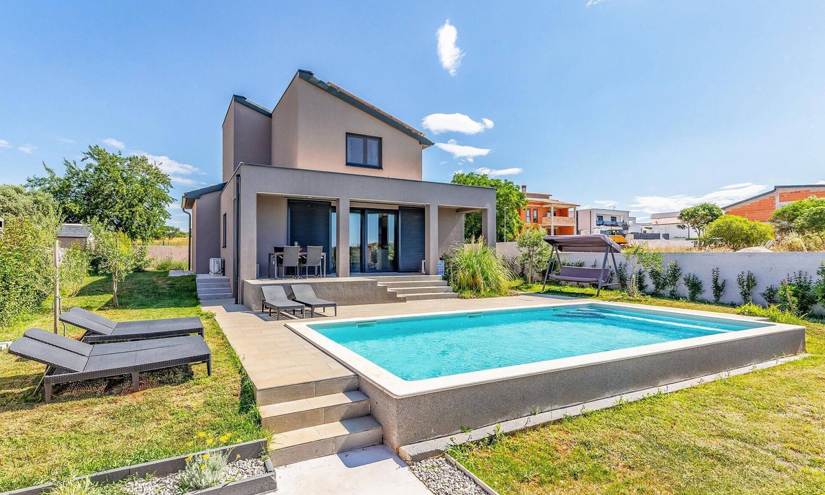 Sikici House | Gorgeous home in Pula