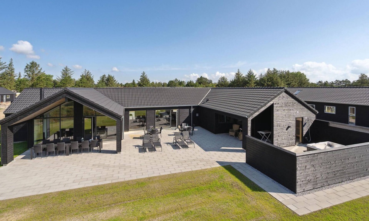 Kongsmark House | Gorgeous home in Rømø with sauna