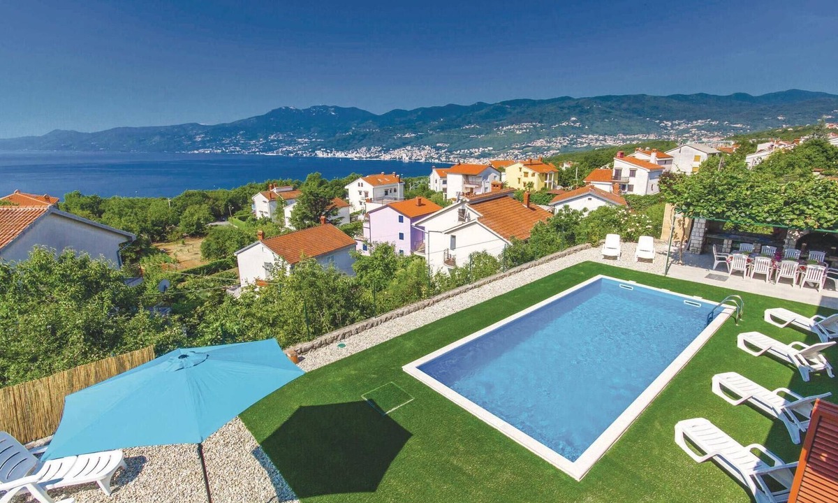 Sarsoni House | Gorgeous home in Rijeka