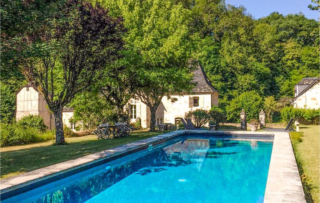 Sarrazac House | Gorgeous Home In Sarrazac