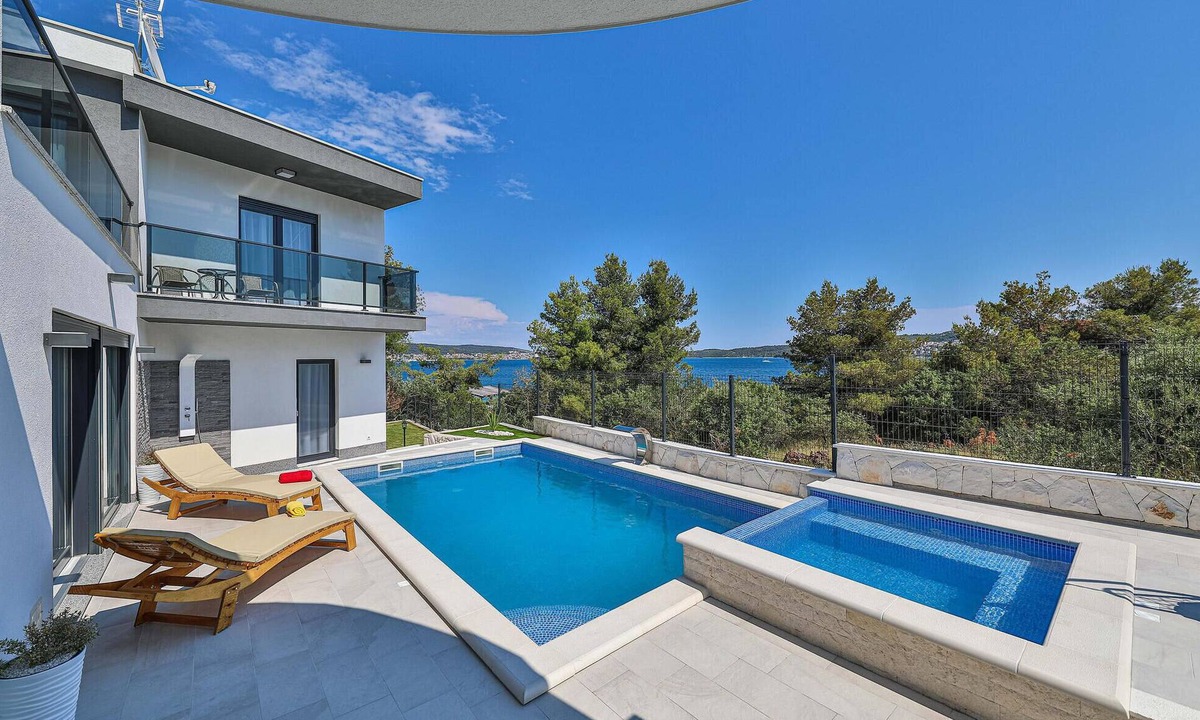 Seget Donji House | Gorgeous home in Seget Donji