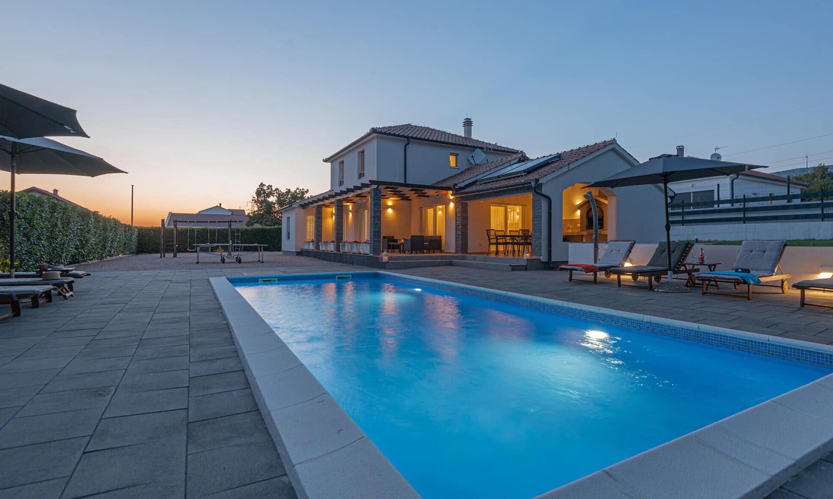 Sibenik House | Gorgeous home in Sibenik