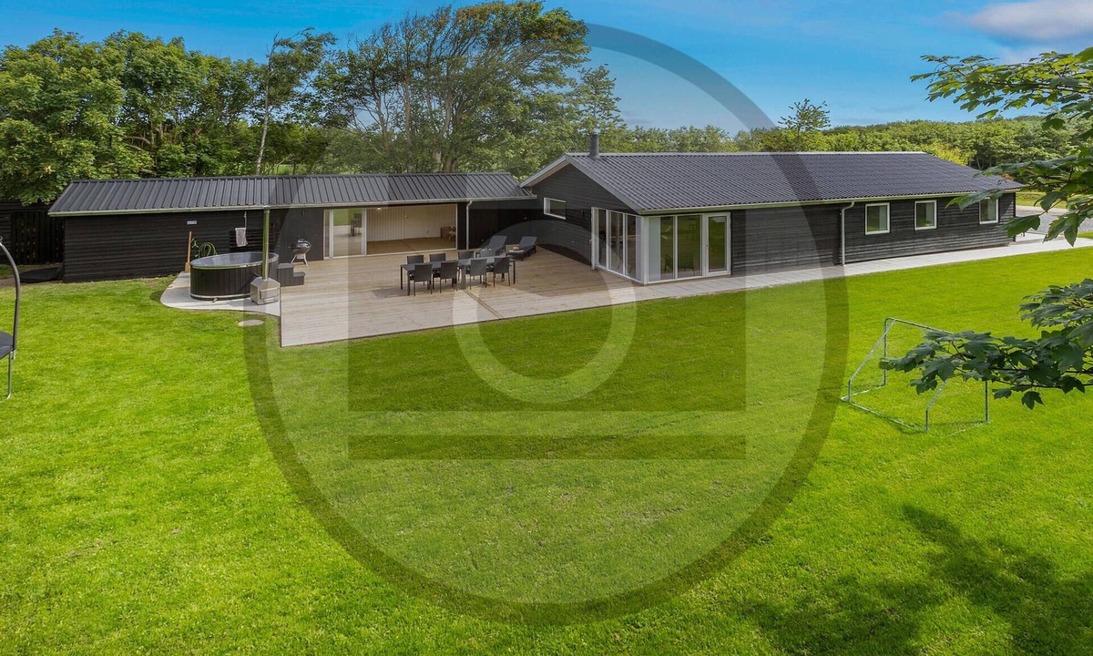 Lihme House | Gorgeous home in Spøttrup with sauna