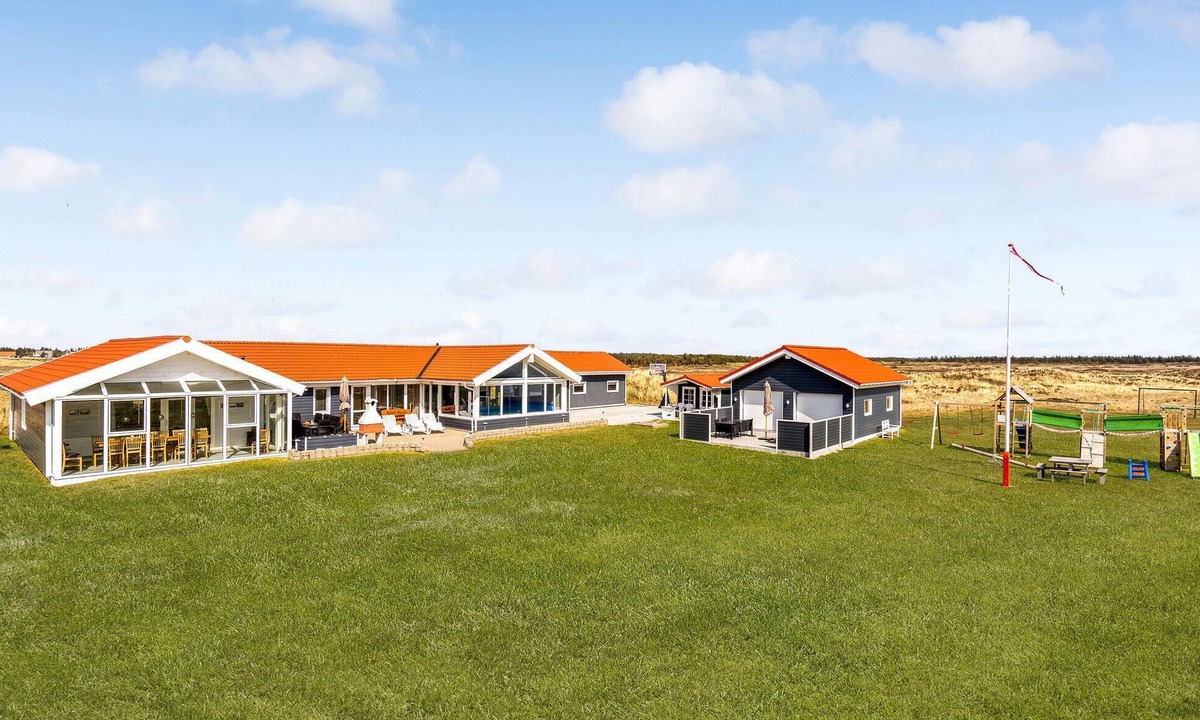 Sønder Vorupør House | Gorgeous home in Thisted with sauna