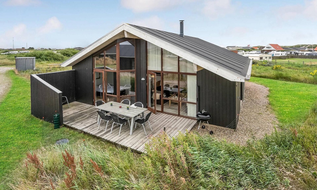 Thorsminde House | Gorgeous home in Ulfborg with WiFi