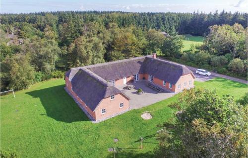 Husby House | Gorgeous Home In Ulfborg With Sauna
