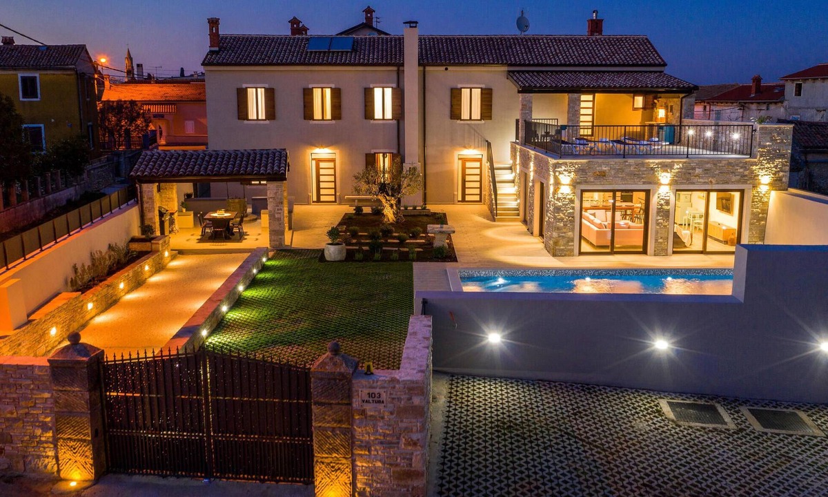 Valtura House | Gorgeous home in Valtura