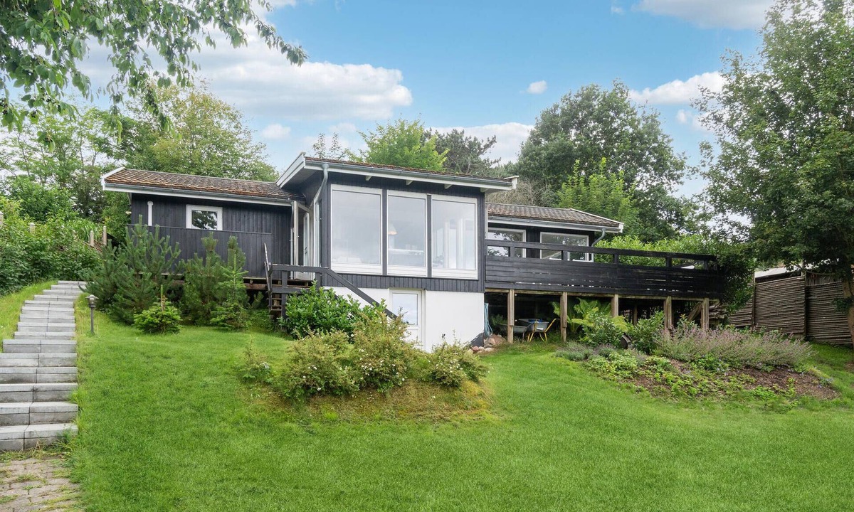 Rageleje House | Gorgeous home in Vejby with WiFi