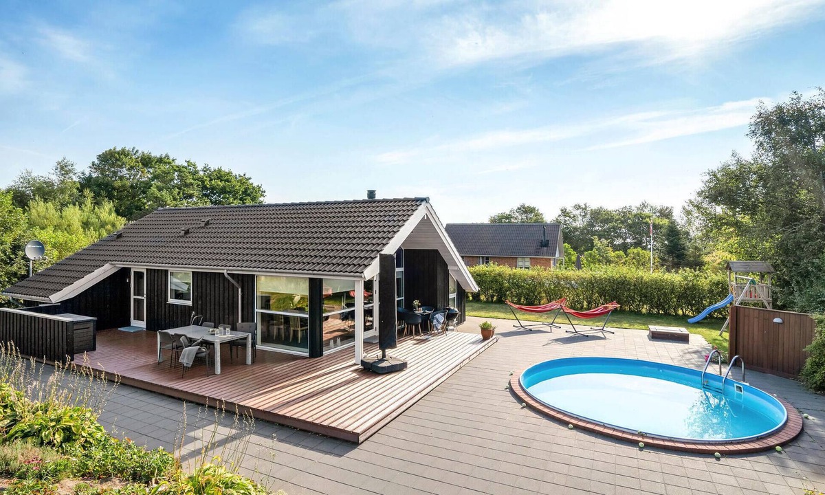 Thorsminde House | Gorgeous home in Vemb