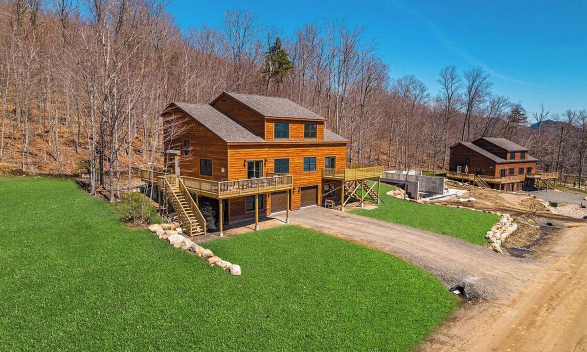 Lake Placid House | Gorgeous New Build | Whiteface Club & Resort!