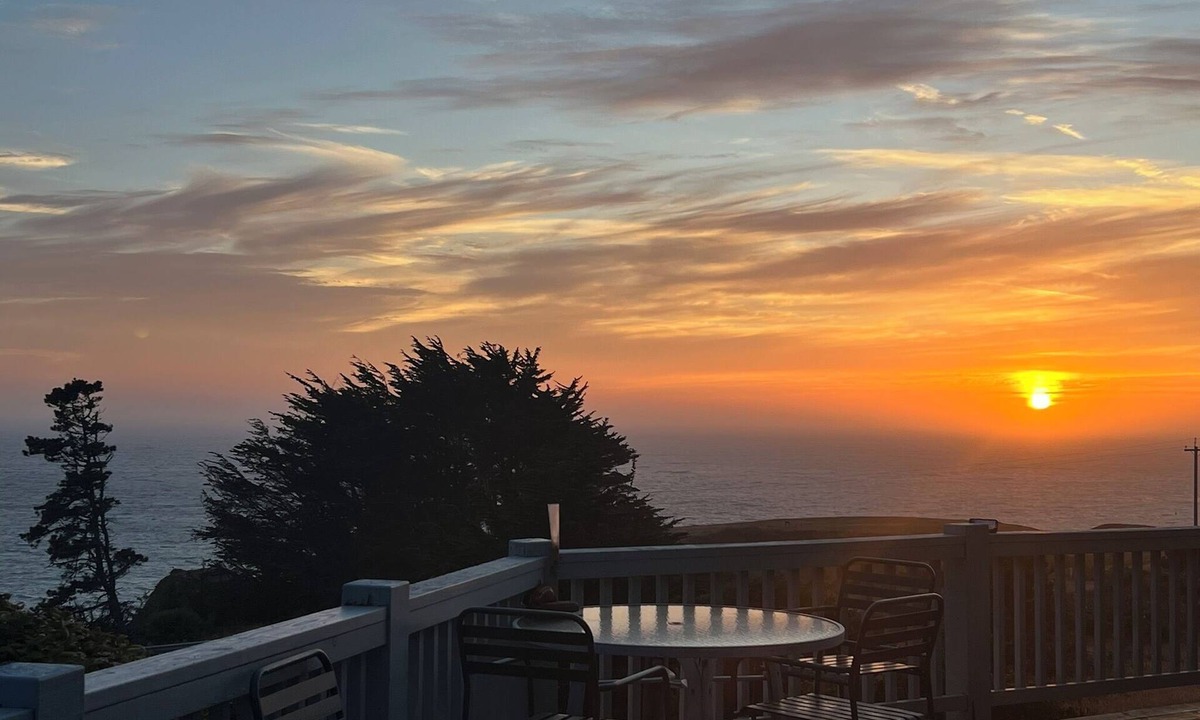 Gualala House | Gorgeous Ocean Views - Wild Iris Beach House