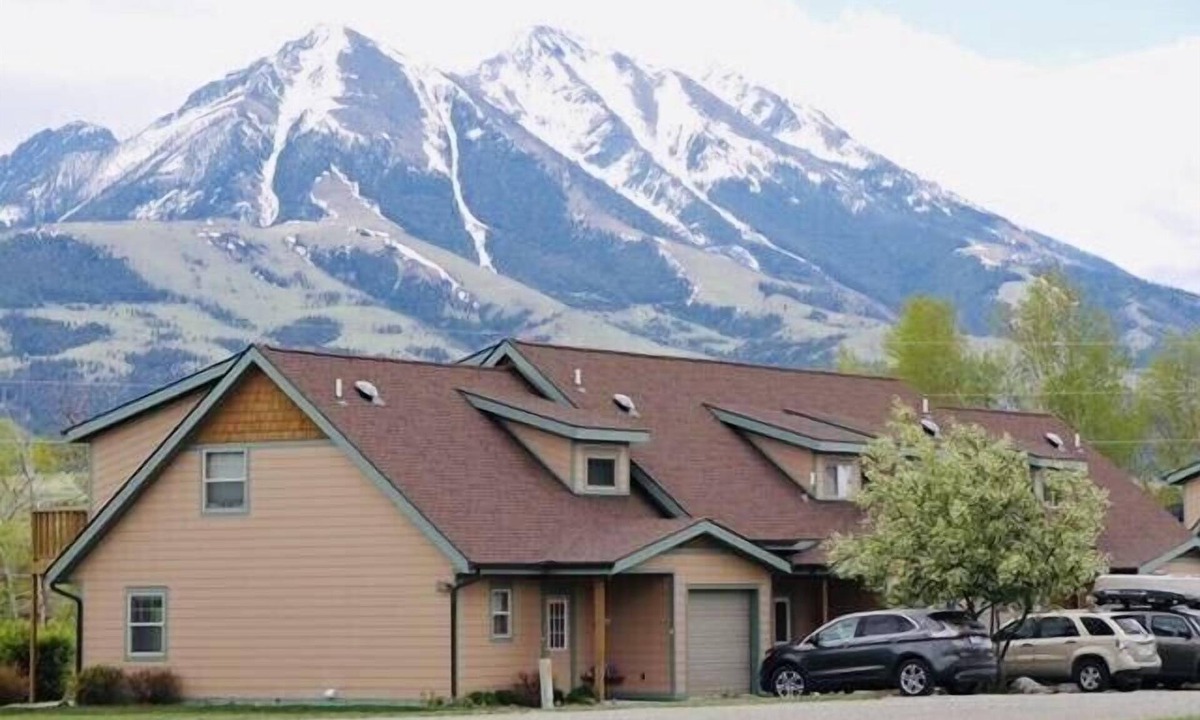 Emigrant House | Gorgeous Paradise Valley YNP