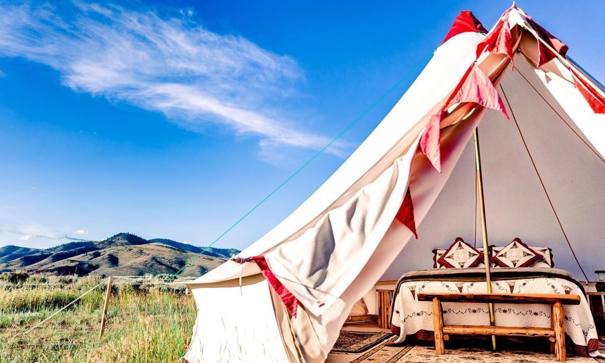Hot Springs House | Gorgeous Pet-Friendly Bell Tent Retreat in Hot Spings, Montana