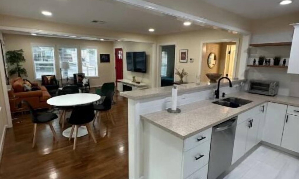 Northside Apartment | Gorgeous Renovated Historic Home.