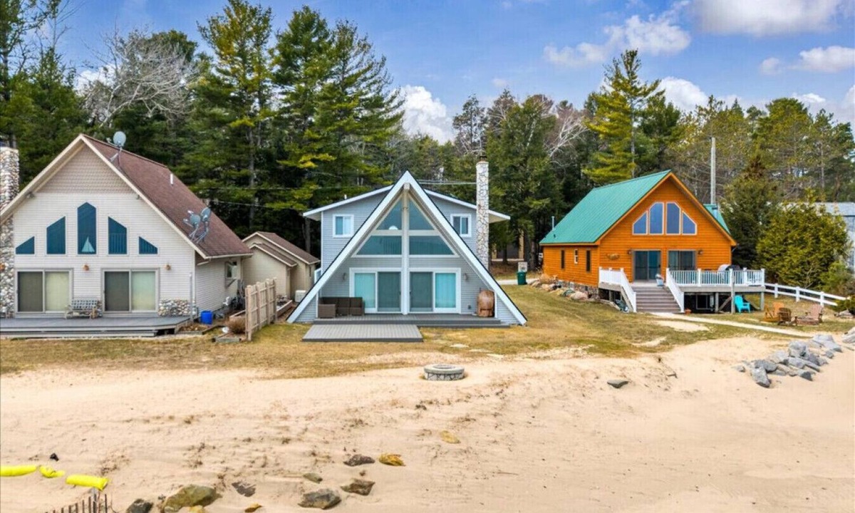 Port Sanilac House | Gorgeous Sandy Beach Along Lake Huron!