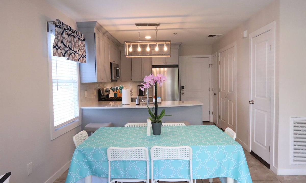 Belleville Apartment | ★GORGEOUS STYLISH APT Close to American Dream & NYC★
