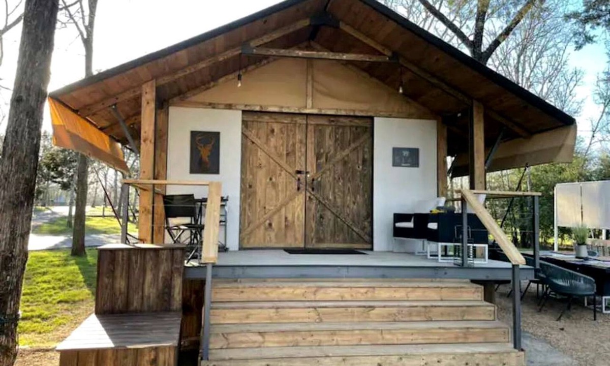Bastrop RV Rental | Gorgeous Texas Glamping Retreat on Lake Bastrop