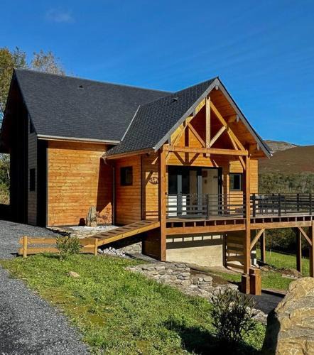 Segus House | Gorgeous Wooden Chalet Near Lourdes
